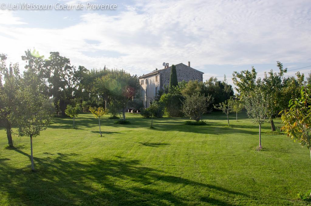 Lei Meissoun Mallemort Exterior foto