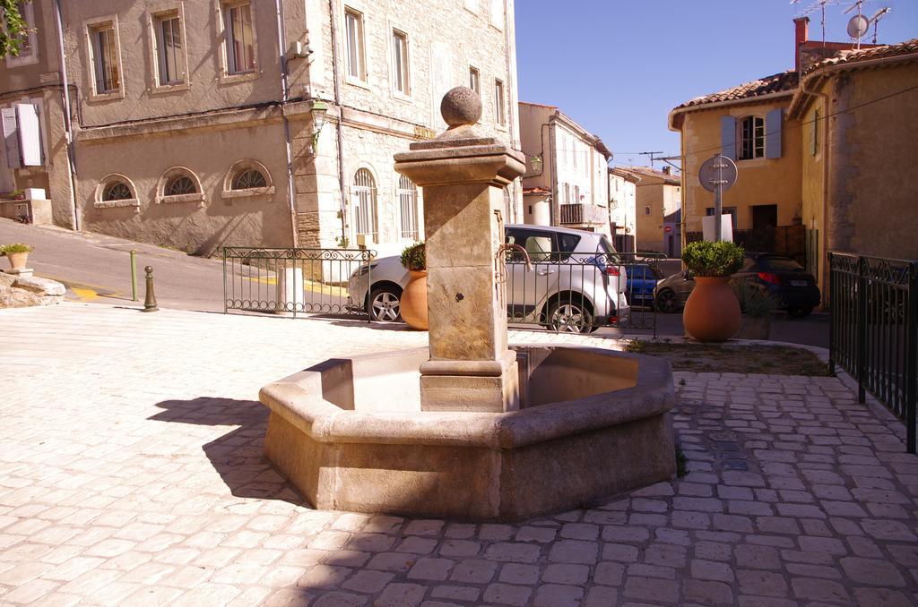 Lei Meissoun Mallemort Exterior foto